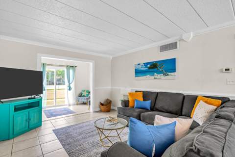 300 SW Miracle Strip Parkway #Unit 1B, Fort Walton Beach FL - photo 11 of 37