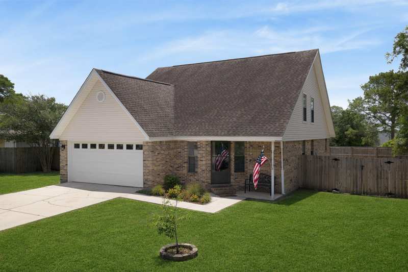 4 bedroom Detached Single Family at 311 Ray Avenue, Southview Estates, Crestview — photo 1