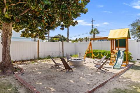 4571 Luke Avenue, Destin FL - photo 9 of 57