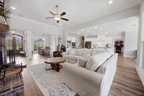 307 Coastal Breeze Drive, Freeport FL - photo 16 of 77