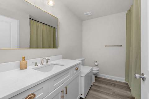 606 Cypress Street, Mary Esther FL - photo 8 of 43