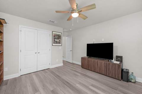 606 Cypress Street, Mary Esther FL - photo 14 of 43