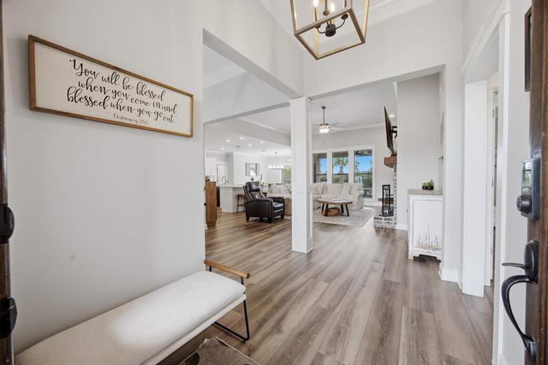 5 bedroom Detached Single Family at 307 Coastal Breeze Drive, Windswept Estates, Freeport — photo 4
