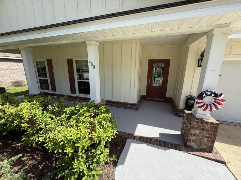 4 bedroom Detached Single Family at 400 Lilly Bell Lane, Hammock Bay, Freeport — photo 3