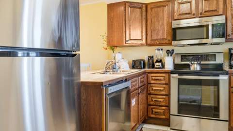 502 Gulf Shore Drive #410, Destin FL - photo 9 of 41