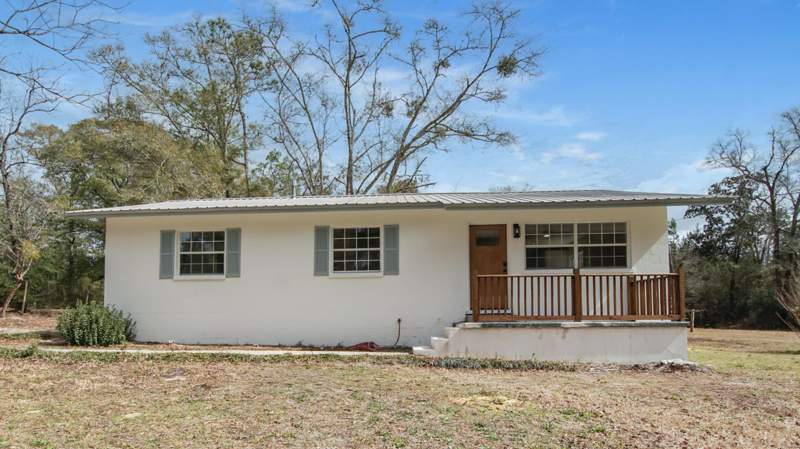 4 bedroom Detached Single Family at 97 Graham Street, No Recorded Subdivision, DeFuniak Springs — photo 5