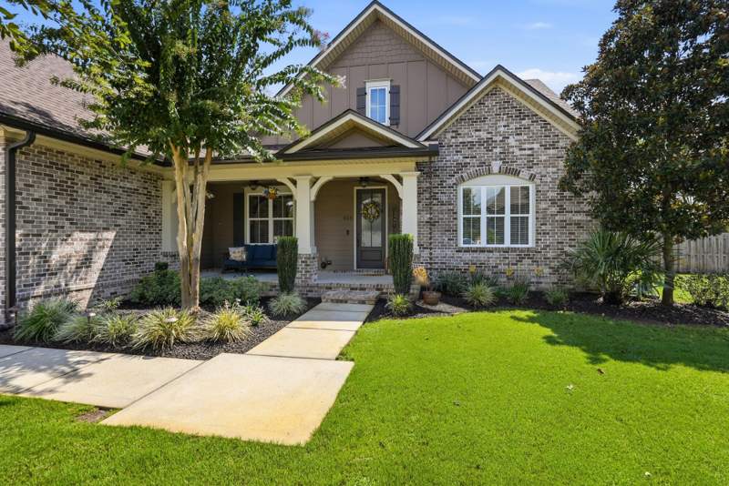 4 bedroom Detached Single Family at 628 Meadow Lake Drive, Hammock Bay, Freeport — photo 2