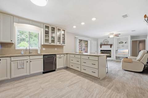 628 NE Powell Drive, Fort Walton Beach FL - photo 20 of 67