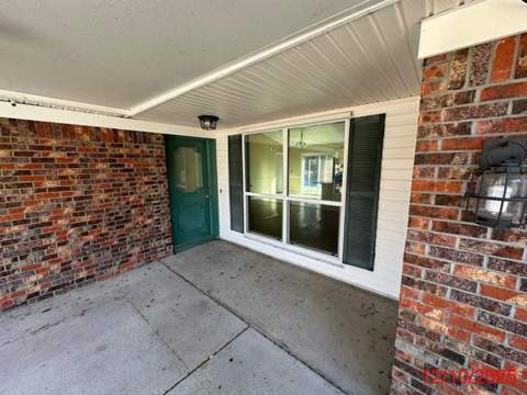 1039 Blvd De La Parisienne, Mary Esther FL - photo 8 of 23