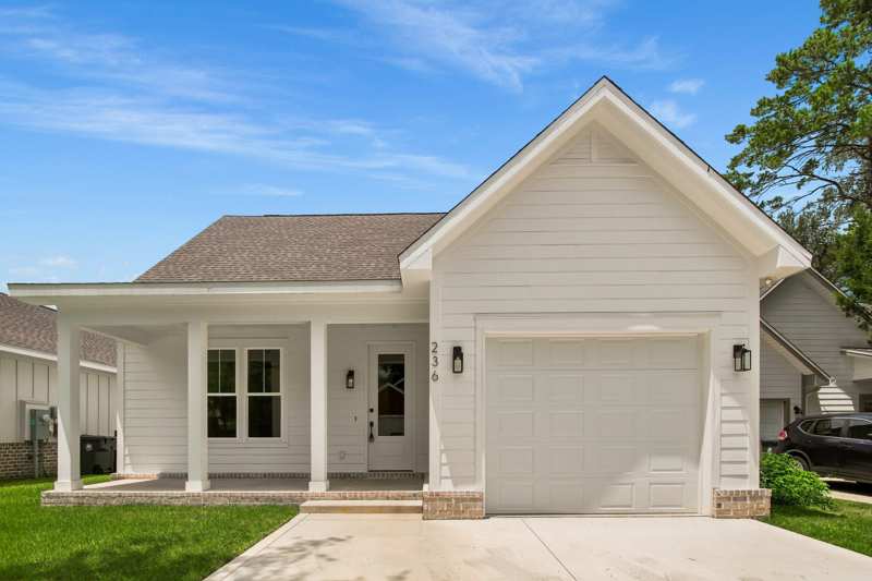 3 bedroom Detached Single Family at 236 N Marsh Landing, Lagrange Landing, Freeport — photo 1