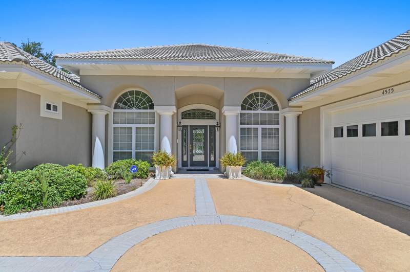 4 bedroom Detached Single Family at 4575 Nautical Court, Regatta Bay Ph 2, Destin — photo 3