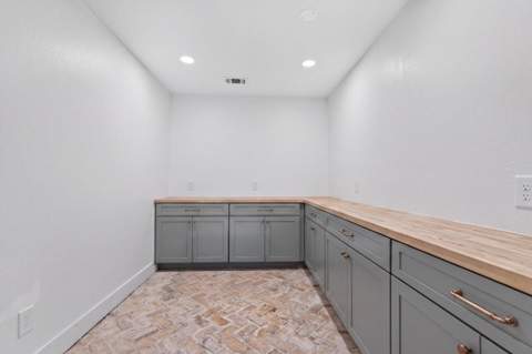 604 NE Merioneth Drive, Fort Walton Beach FL - photo 17 of 47