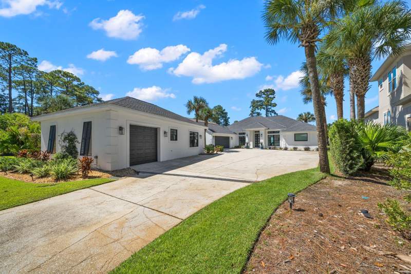 5 bedroom Detached Single Family at 229 Crest Drive, Callie Shores Unrec, Miramar Beach — photo 5