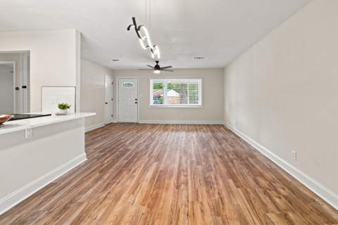 1426 Hickory Avenue, Niceville FL - photo 11 of 30