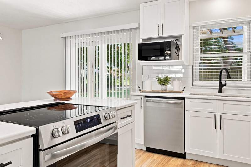 3 bedroom Detached Single Family at 1426 Hickory Avenue, niceville, Niceville — photo 5