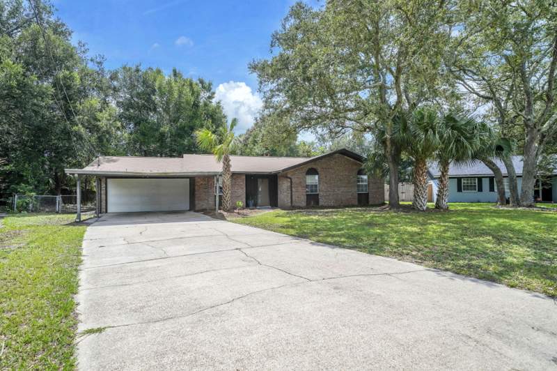 3 bedroom Detached Single Family at 122 Newcastle Circle, Oakridge Manor, Fort Walton Beach — photo 2