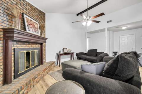 122 Newcastle Circle, Fort Walton Beach FL - photo 8 of 33