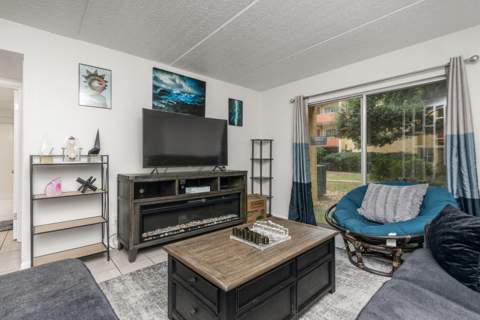 209 W Miracle Strip Parkway #D103, Mary Esther FL - photo 16 of 38