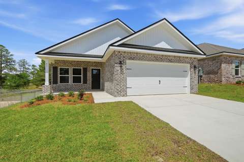 58 Spooner Street, home for sale in DeFuniak Springs 32433