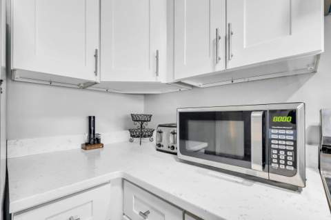 236 SW Miracle Strip Parkway #B7, Fort Walton Beach FL - photo 7 of 36