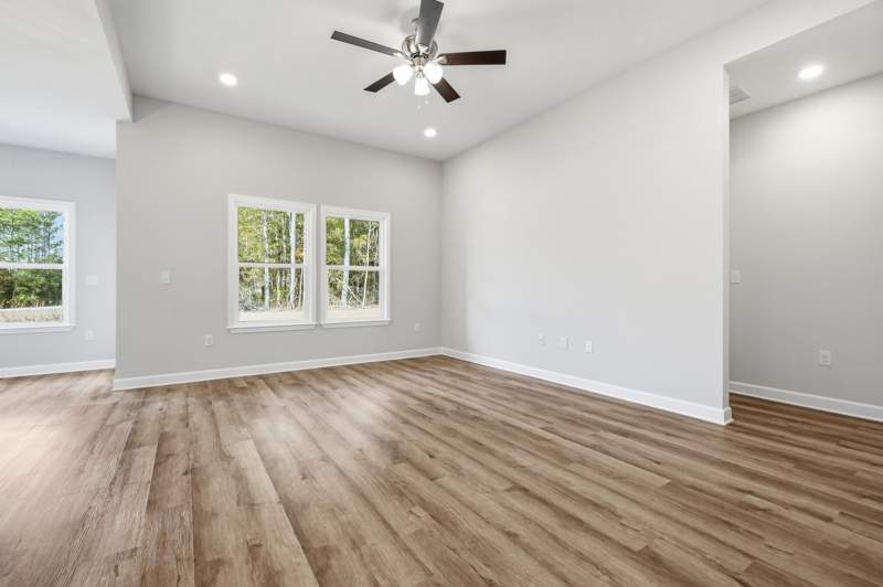 3 bedroom Detached Single Family at 149 Spooner Street, McCarthy Estates, DeFuniak Springs — photo 5