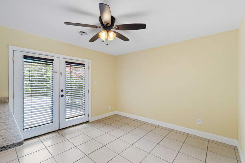 3 bedroom Detached Single Family at 234 NW Holmes Boulevard, Municipal S/D, Fort Walton Beach — photo 5