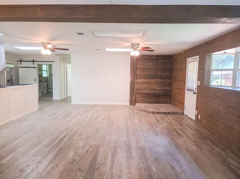 3 bedroom Detached Single Family at 97 Walnut Avenue, Town Of Defuniak, DeFuniak Springs — photo 3
