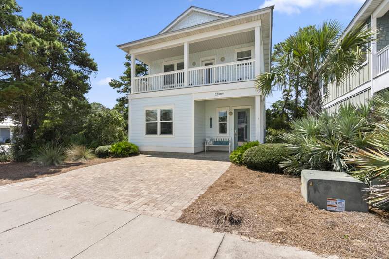 4 bedroom Detached Single Family at 11 Emma Huggins Lane, Gulf Reflections, Santa Rosa Beach — photo 2