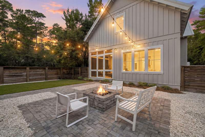 5 bedroom Detached Single Family at 16 Days Lane, Magnolia Beach, Point Washington — photo 2