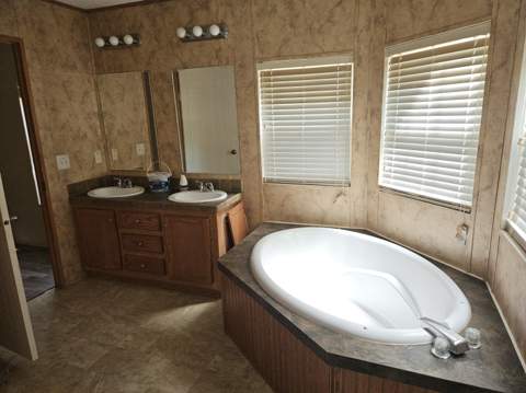 149 Nusom Drive, DeFuniak Springs FL - photo 19 of 25