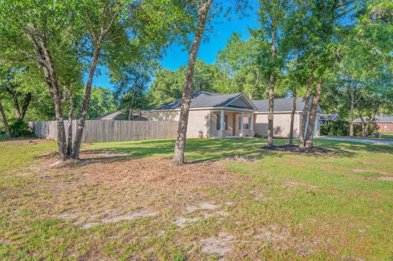 4 bedroom Detached Single Family at 3209 Twilight Drive, Spring Hollow Estates, Crestview — photo 4