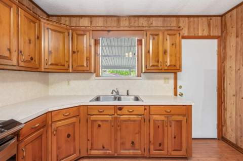 5630 Buck Ward Road, Baker FL - photo 14 of 46