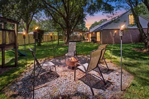 4577 Castlewood Lane, Niceville FL - photo 8 of 57