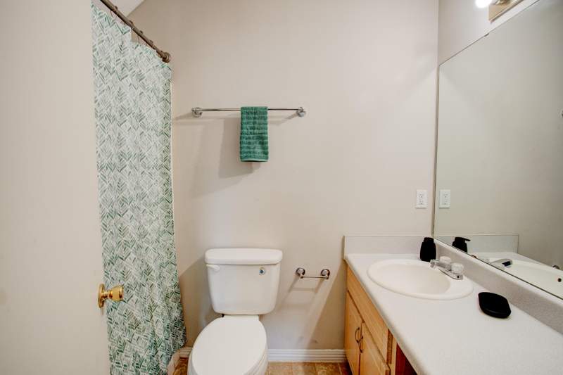 3 bedroom Detached Single Family at 2878 Aplin Road, Aplin Heights S/D Lot 1, Crestview — photo 5
