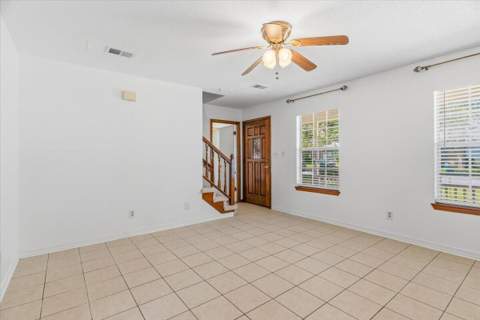 2618 N Windsor Lane, Fort Walton Beach FL - photo 7 of 44