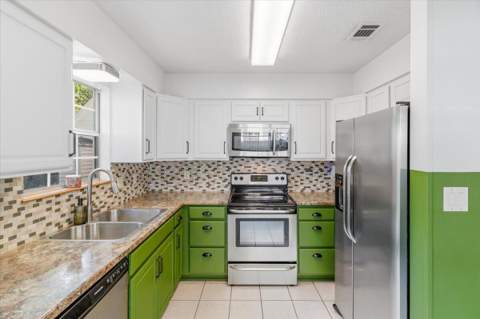2618 N Windsor Lane, Fort Walton Beach FL - photo 13 of 44