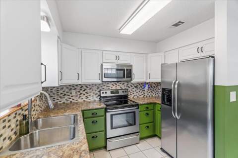 2618 N Windsor Lane, Fort Walton Beach FL - photo 15 of 44