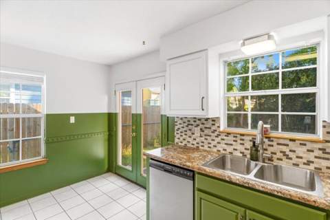 2618 N Windsor Lane, Fort Walton Beach FL - photo 17 of 44