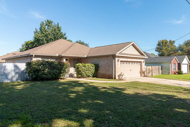 4 bedroom Detached Single Family at 41 Cactus Road, Metes & Bounds, Mary Esther — photo 2