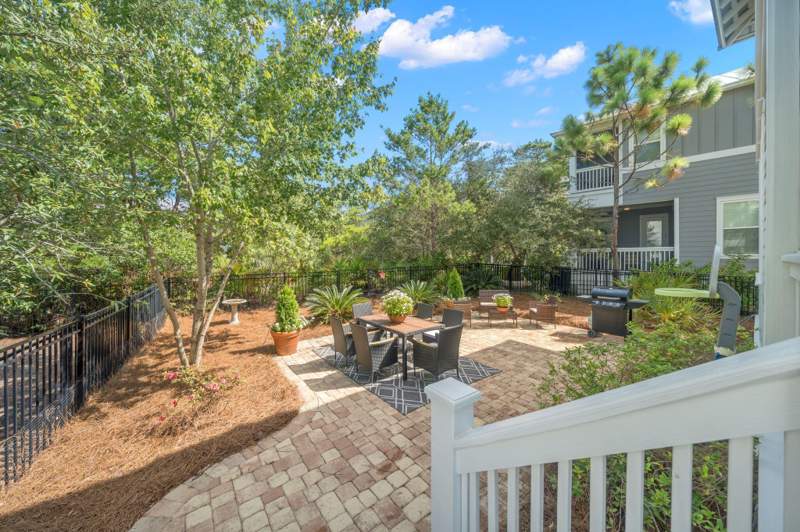 4 bedroom Detached Single Family at 442 Gulfview Circle, Highland Parks, Santa Rosa Beach — photo 5
