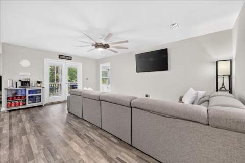 520 Whispering Creek Avenue, Freeport FL - photo 11 of 56