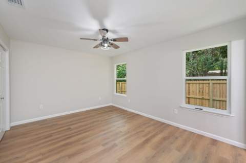 399 E Railroad Avenue, Crestview FL - photo 24 of 35