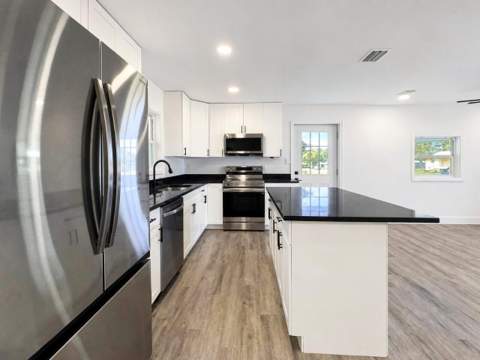 49 Fredrick Drive, DeFuniak Springs FL - photo 11 of 23