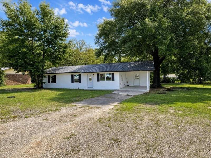 3 bedroom Detached Single Family at 49 Fredrick Drive, Magnolia Springs, DeFuniak Springs — photo 4