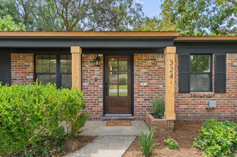3 bedroom Detached Single Family at 324 SW Harbor Place, Santasia Park, Fort Walton Beach — photo 2