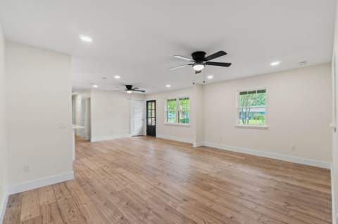 324 SW Harbor Place, Fort Walton Beach FL - photo 10 of 32