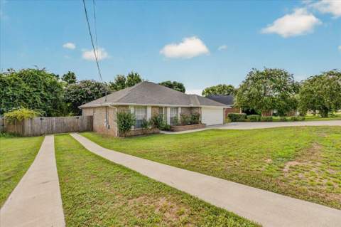5197 Whitehurst Lane, Crestview FL - photo 6 of 61