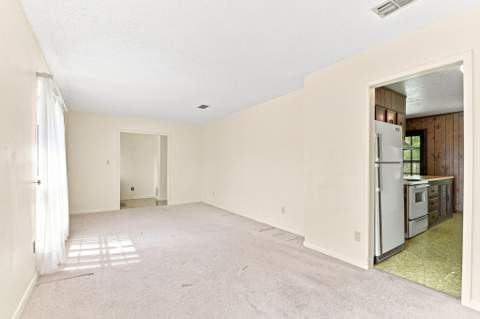 102 NW Cape Drive, Fort Walton Beach FL - photo 11 of 42
