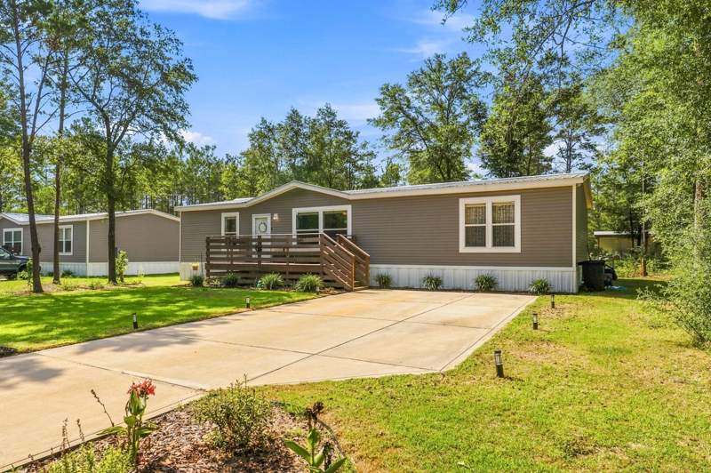 3 bedroom Manufactured Home at 645 W Violet, Oakwood Hills, DeFuniak Springs — photo 4