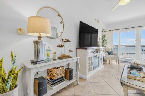 1365 W Highway 98 #202, Mary Esther FL - photo 23 of 46